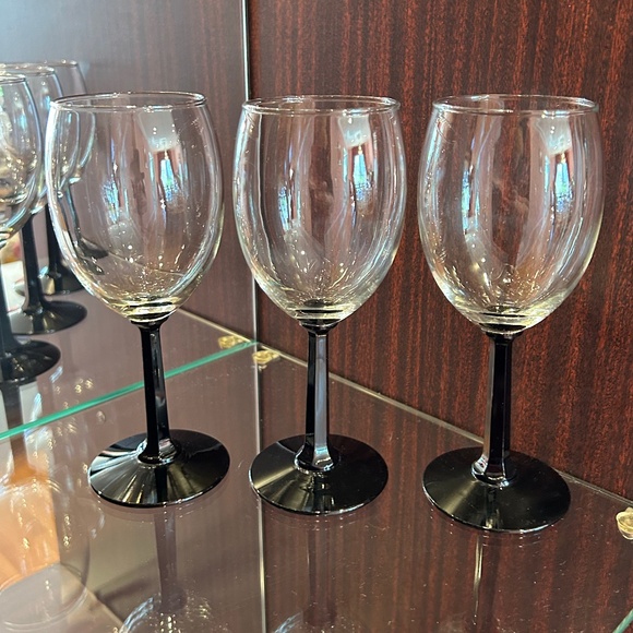 Luminarc Dining Luminarc Black Stem Wine Glasses Set Of 3 Vintage